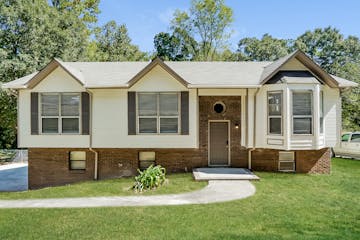 1629 Five Acre Rd Birmingham, AL 35061